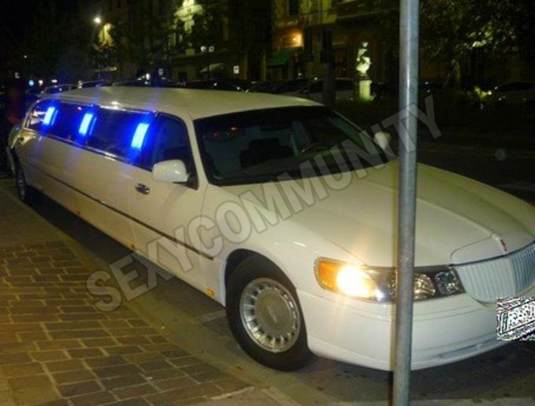 limousine744568303