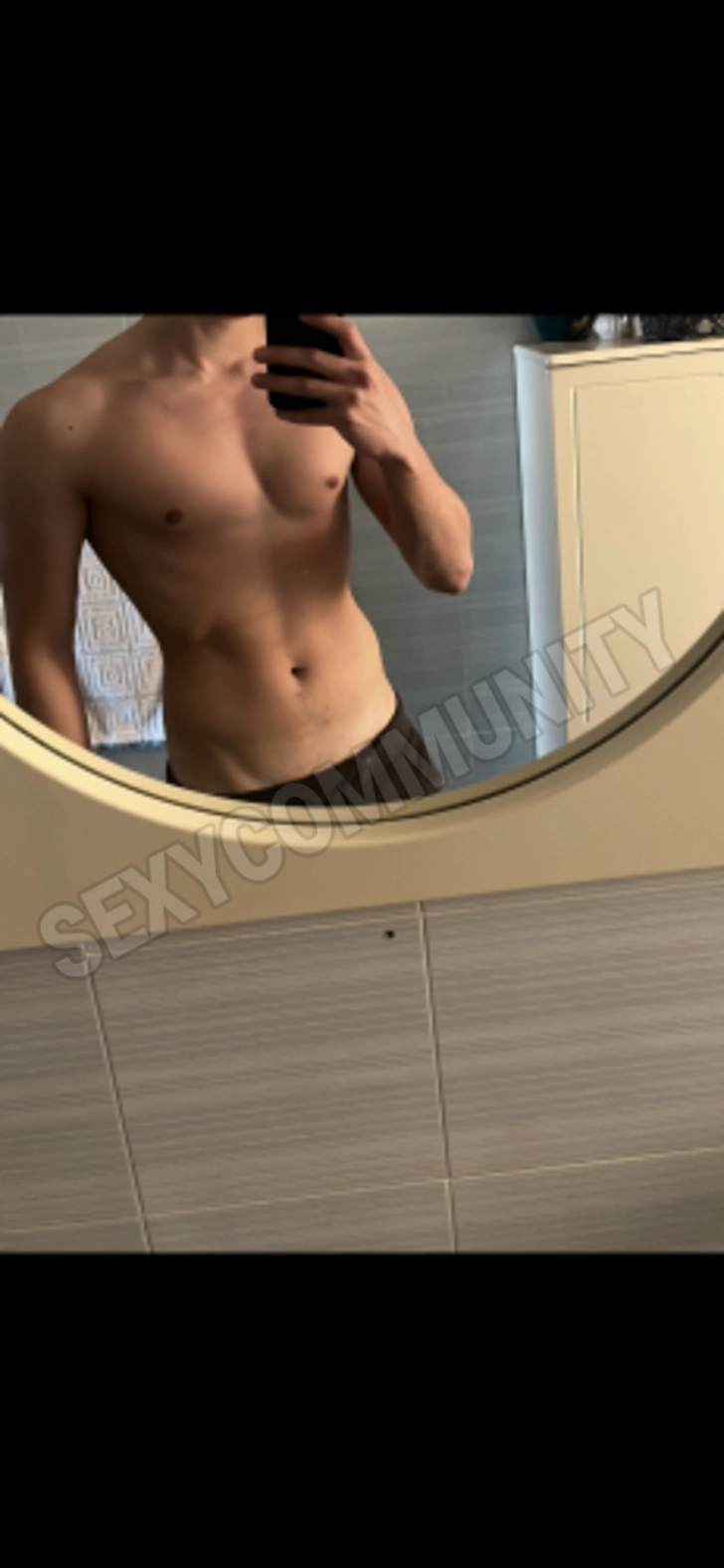 Advertisement (7987378) - coppiacuriosa95 1