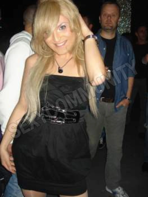 hollywoodbarbie5571174