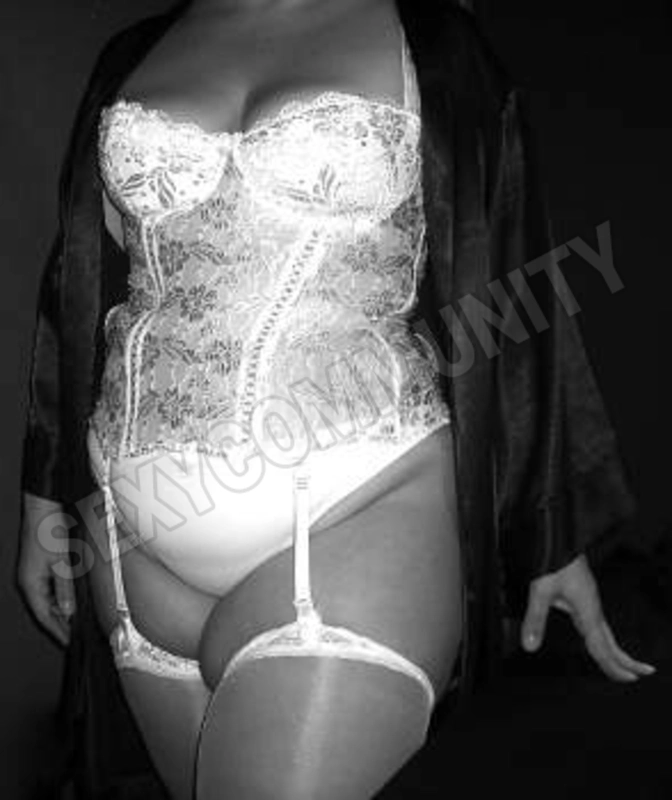 ello30titti1milano5350237