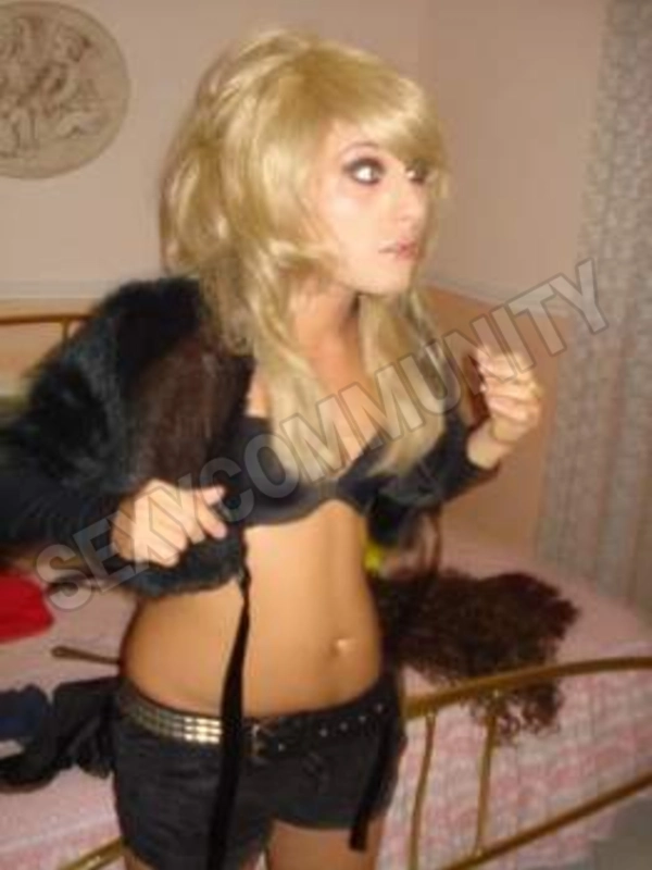hollywoodbarbie5571170