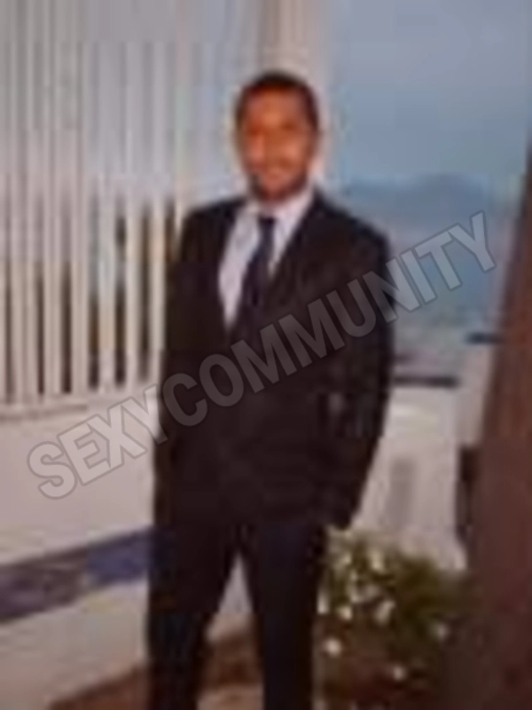 enzobell19815547588