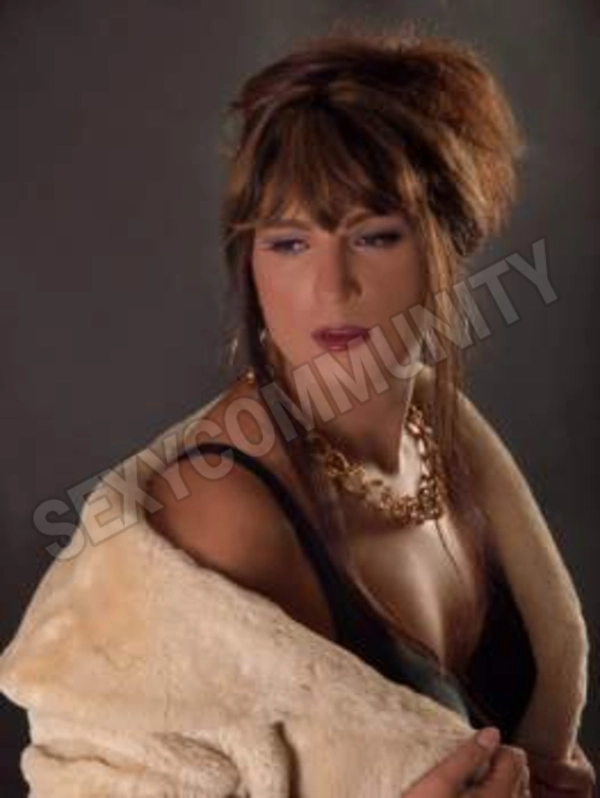 Lady1Kerol5537089