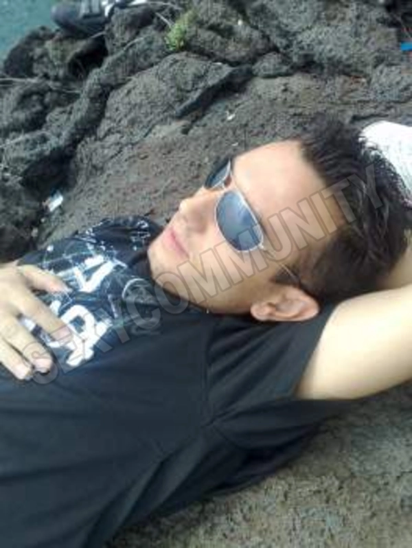 Roby823492795543027