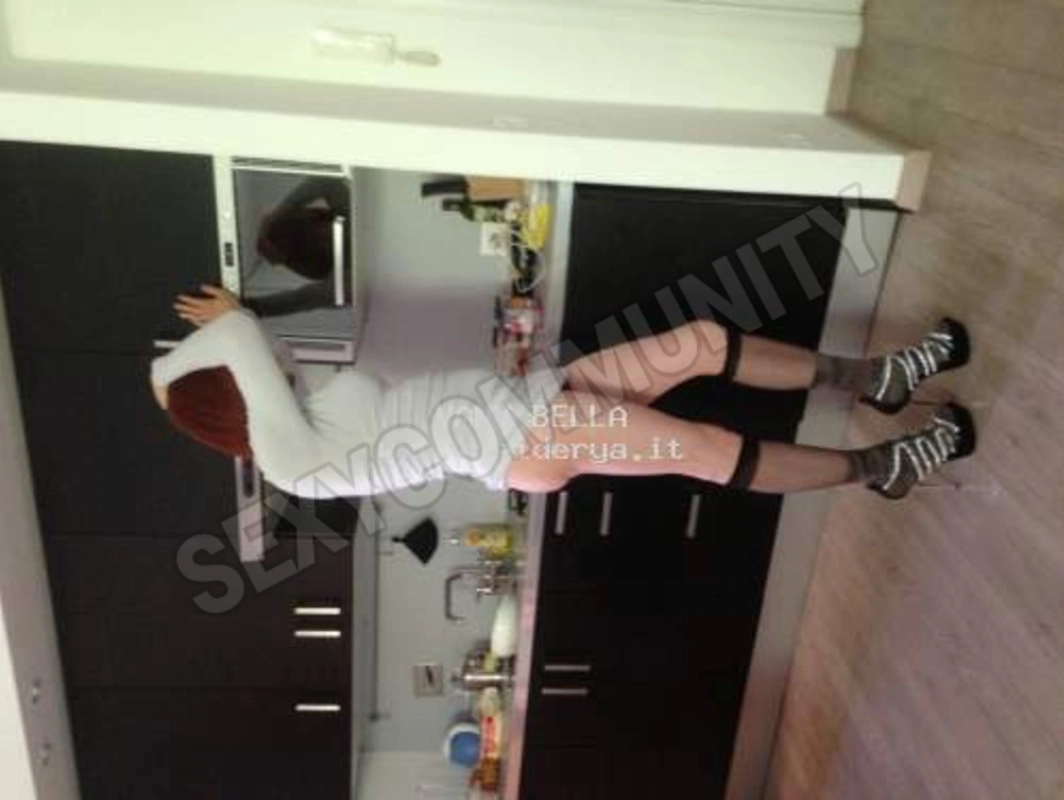 VANY1BELLA5685270