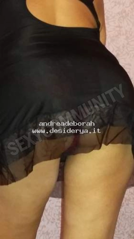 andreadeborah5601891