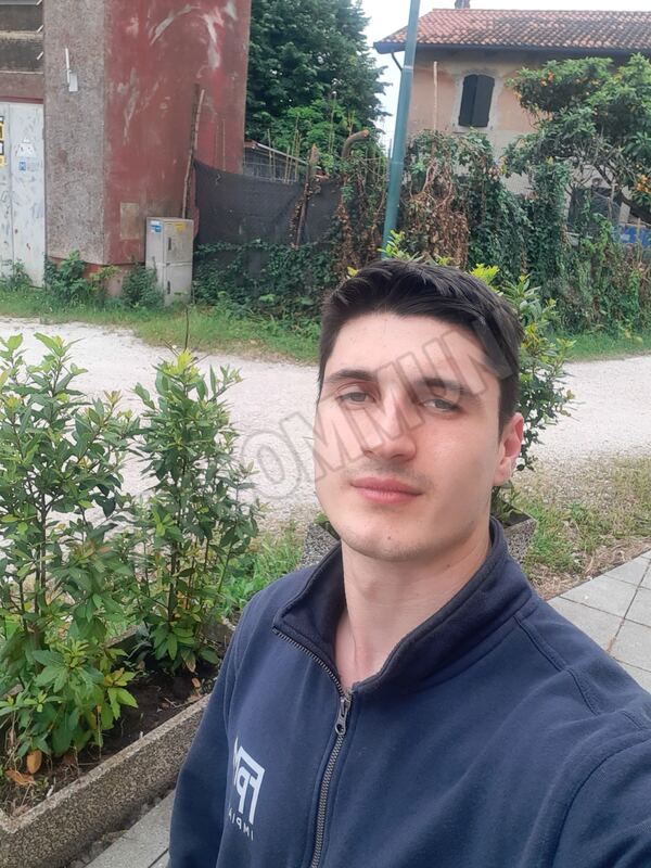 Eros344wq5921329