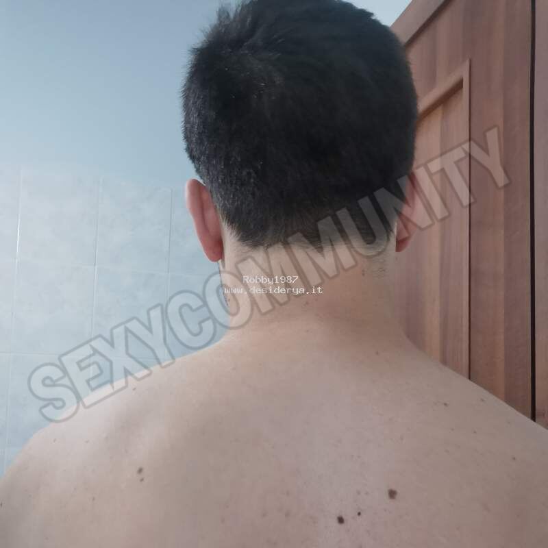 Robby198715878655