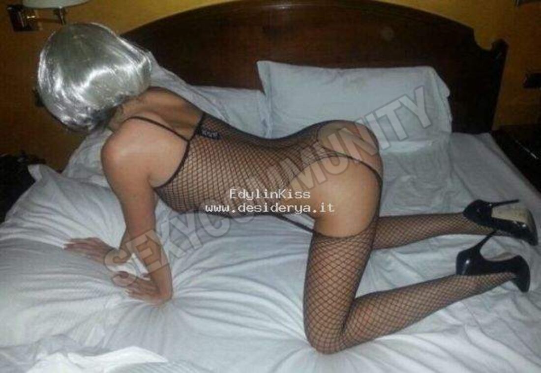 EdylinKiss5876791