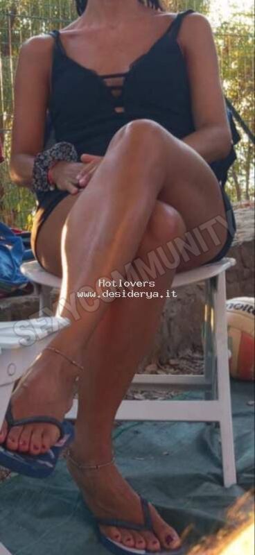 Hotlovers5885713