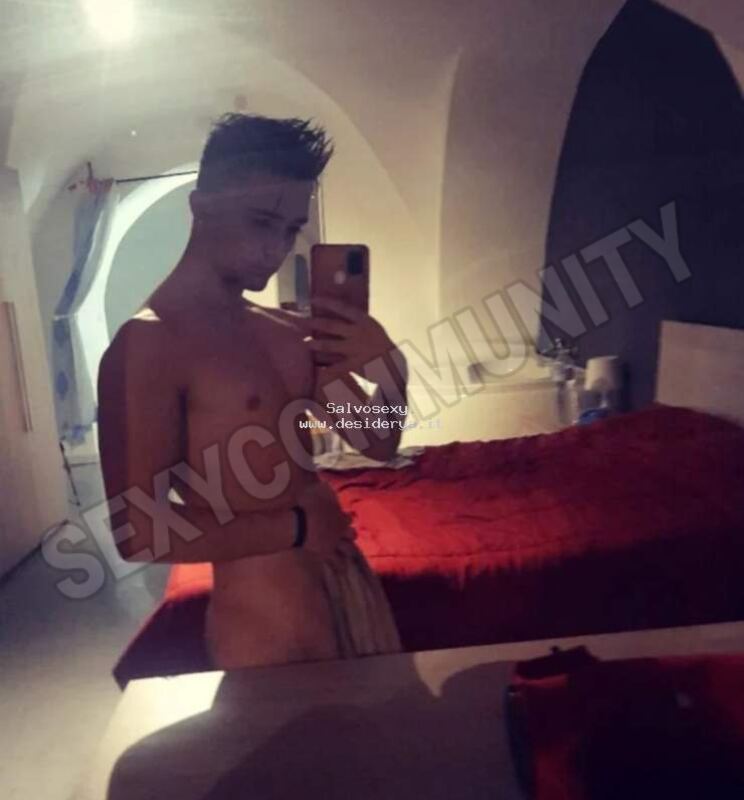 Salvosexy45877122