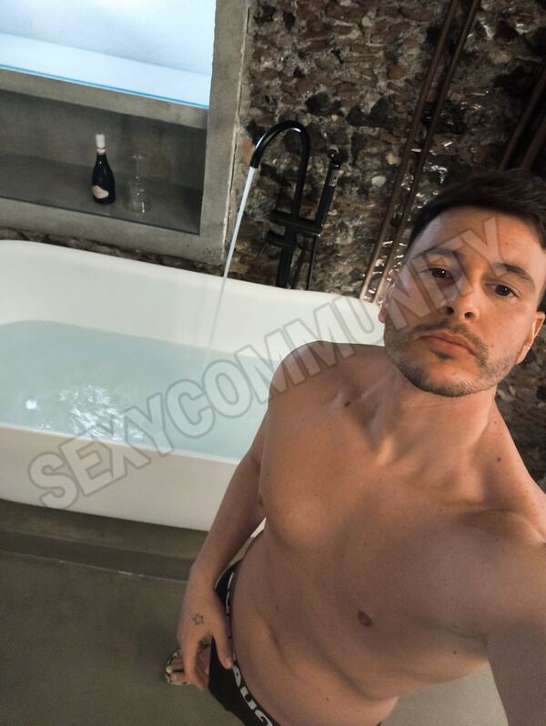 Milano19925976974