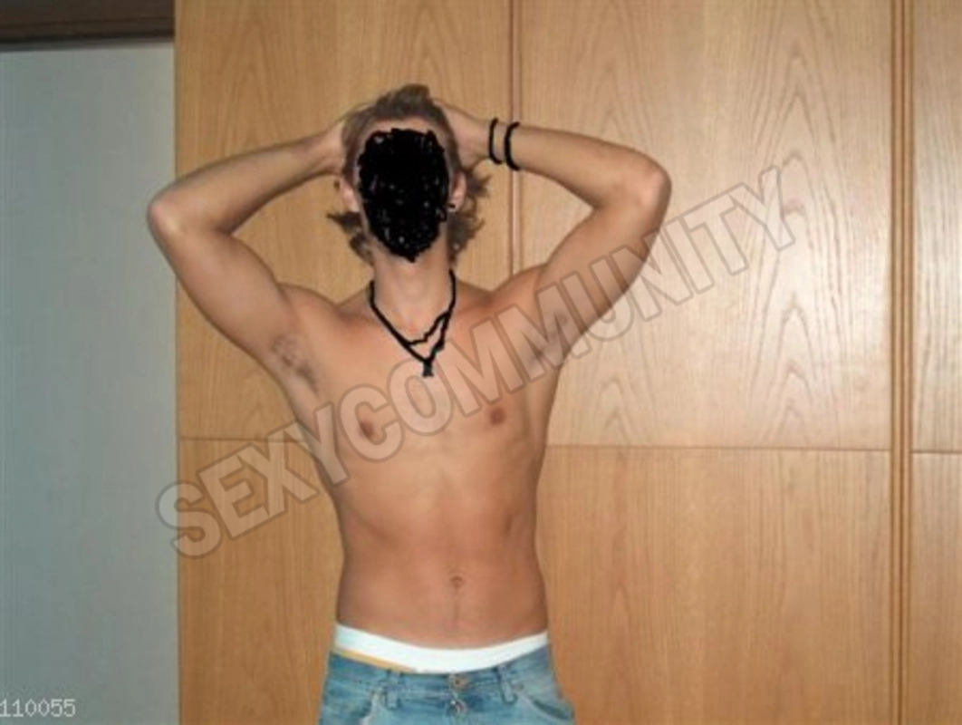 simon6905345439