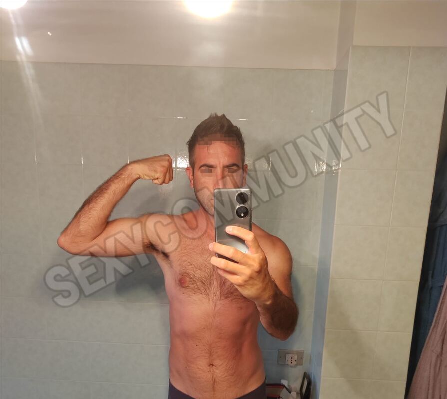 Sexartist815962293