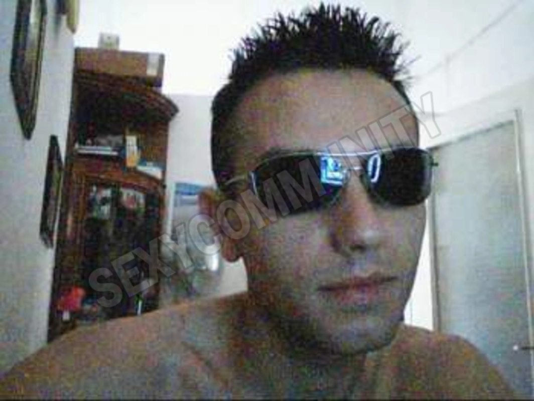 Roby823492795543026