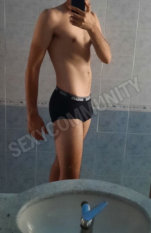 Cazzolargo025942503