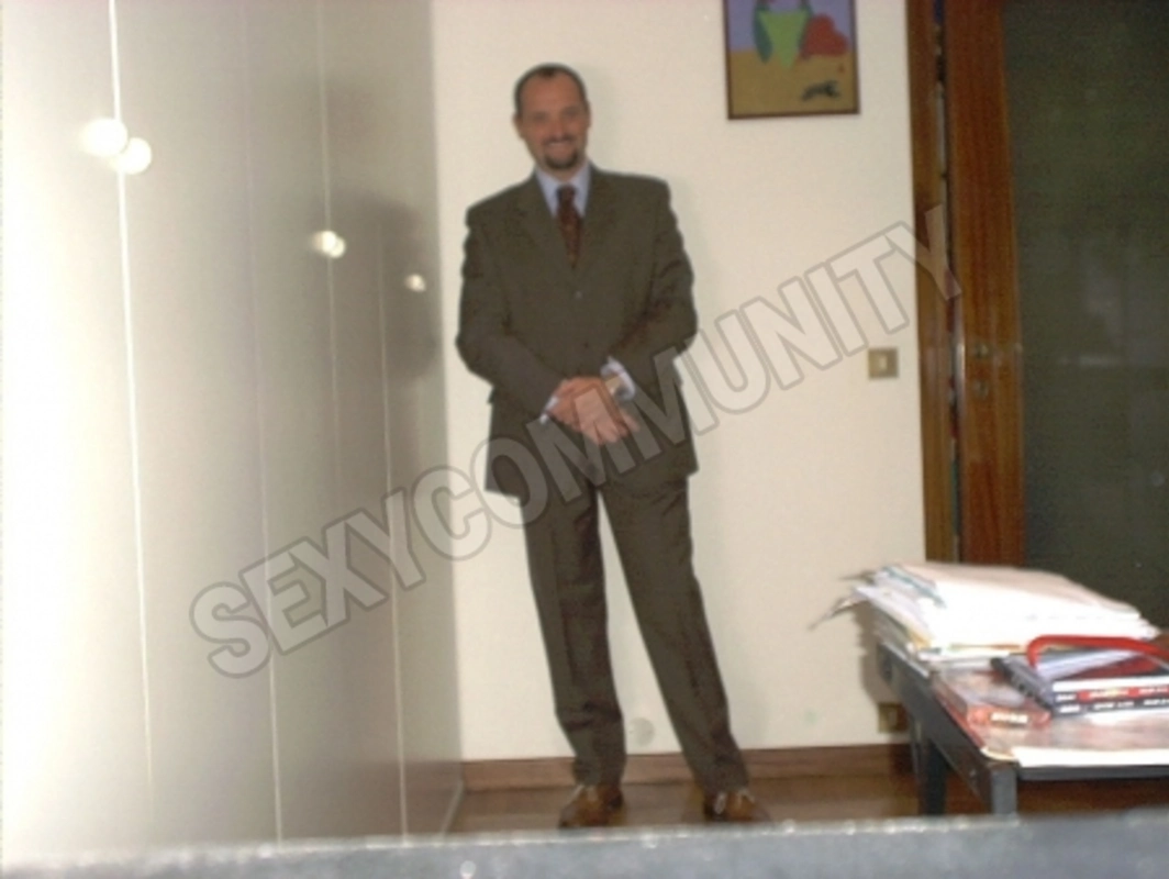 akv19655279870