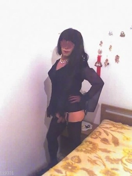 valentinatravesta