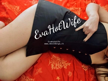 Evahotwife